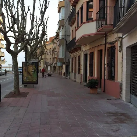Nuevo Moderno Elisa - A 80 Metros De La Playa 5 Personas